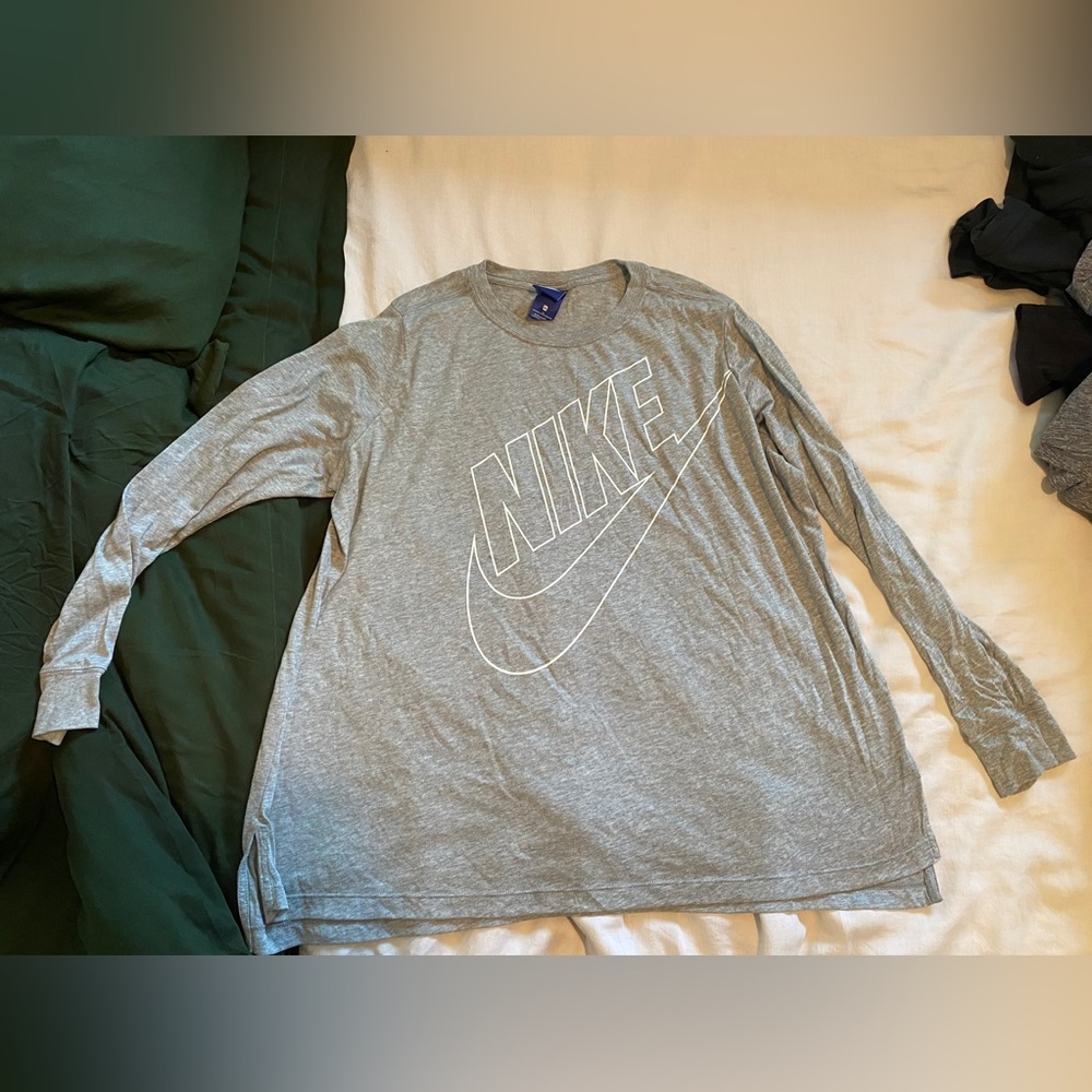 Nike 2X long sleeve top